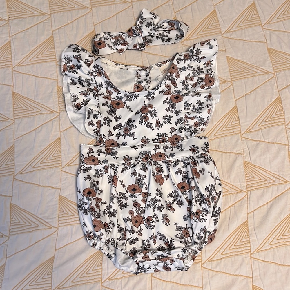 9-12 M baby romper